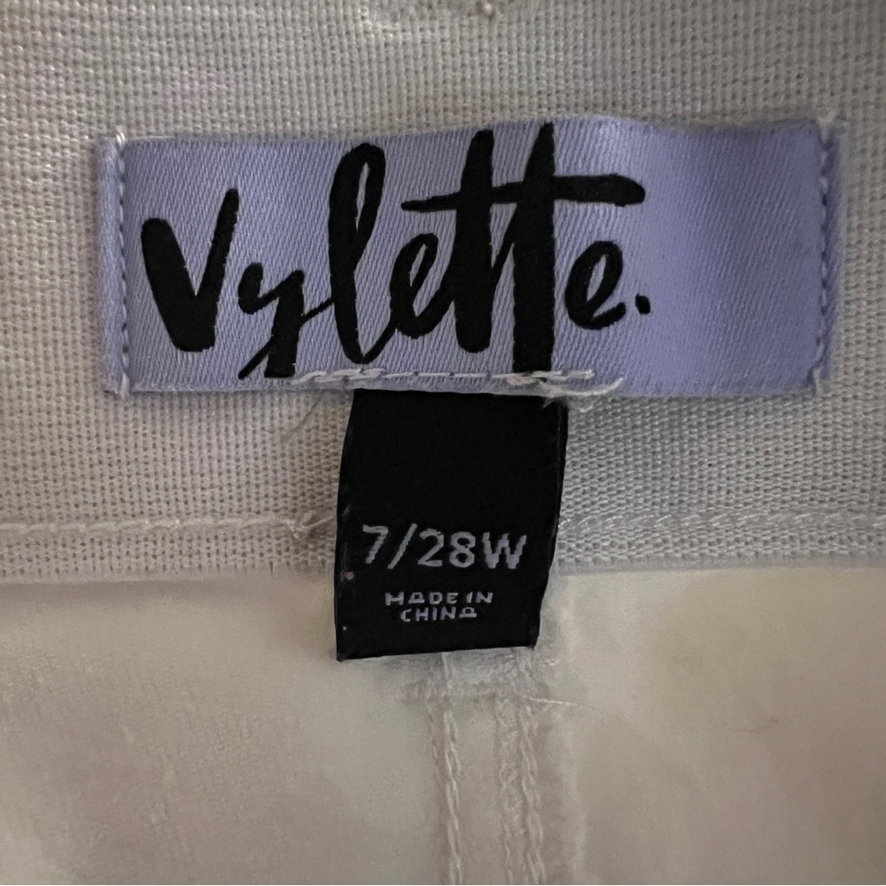 Vylette White Straight Leg Jean, size 7/28 NWOT - Picture 2 of 6